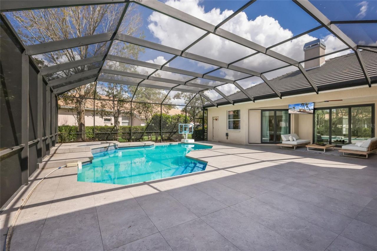 8009 Royal Birkdale Circle, Lakewood Ranch, FL 34202 Photo