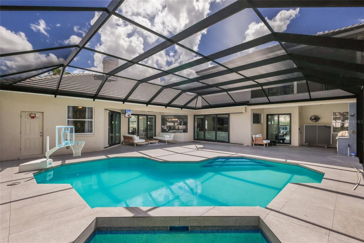 8009 Royal Birkdale Circle, Lakewood Ranch, FL 34202 Photo