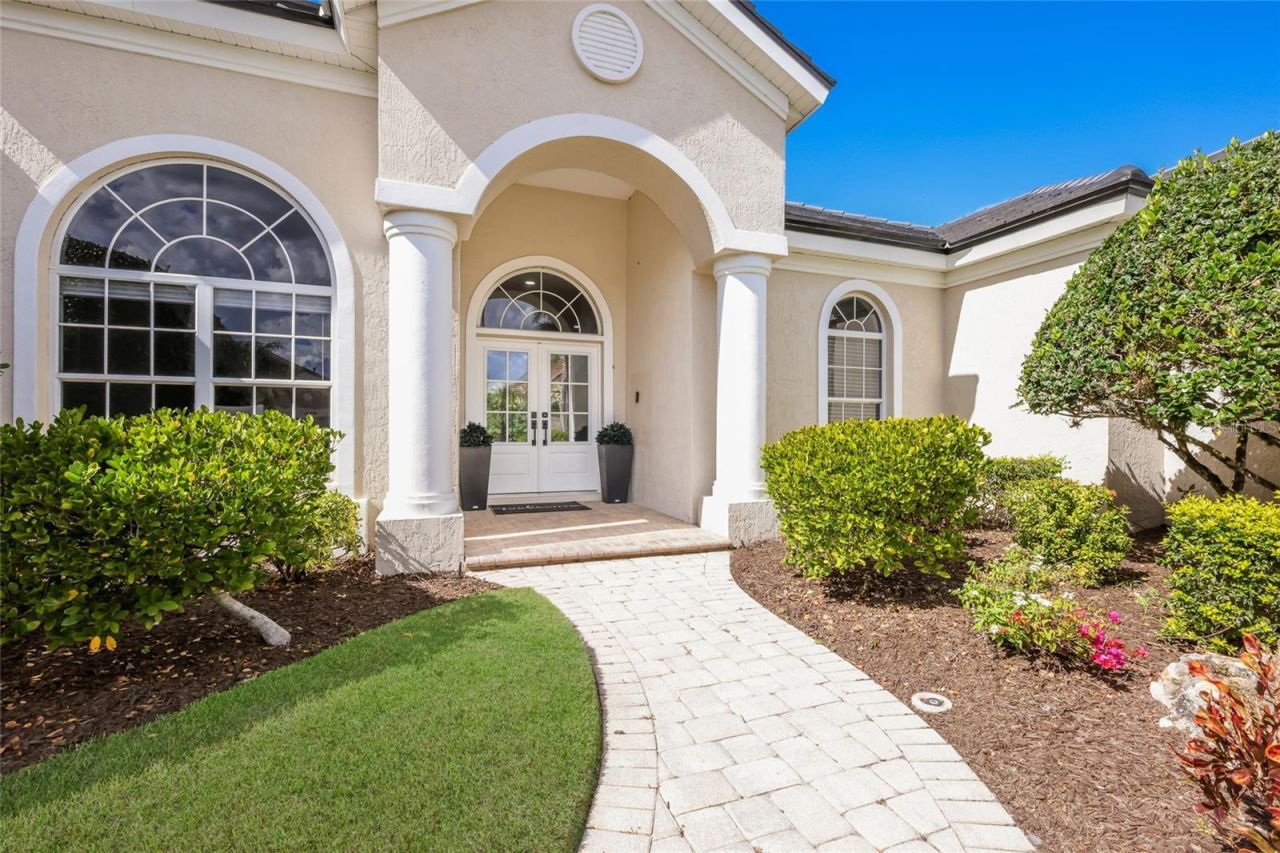 8009 Royal Birkdale Circle, Lakewood Ranch, FL 34202 Photo