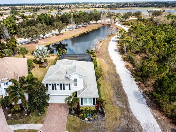 15623 LEVEN LINKS PLACE, LAKEWOOD RANCH, FL 34202