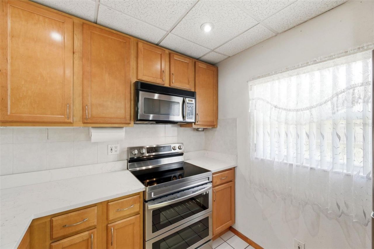 11485 Oakhurst Road , Unit 200-208, Largo, FL 33774 Photo