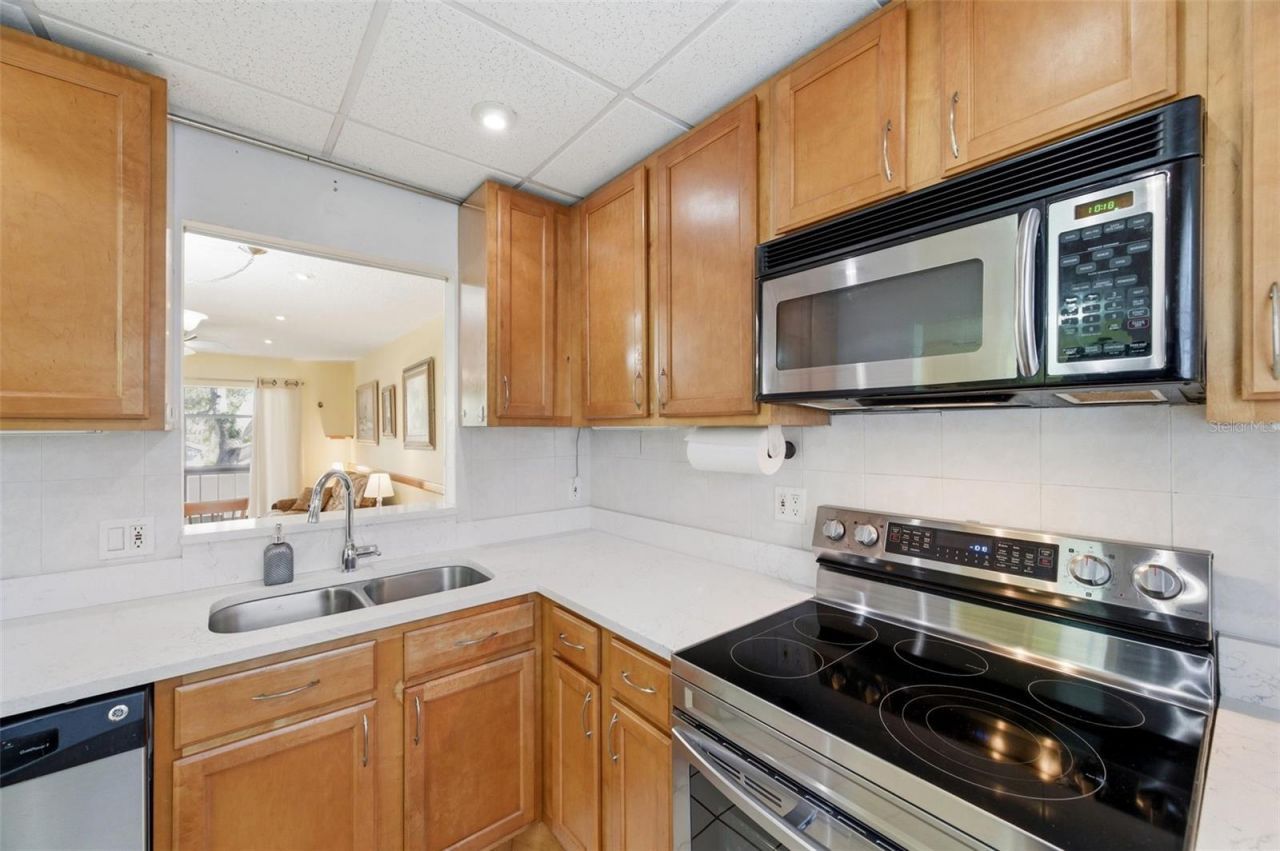 11485 Oakhurst Road , Unit 200-208, Largo, FL 33774 Photo