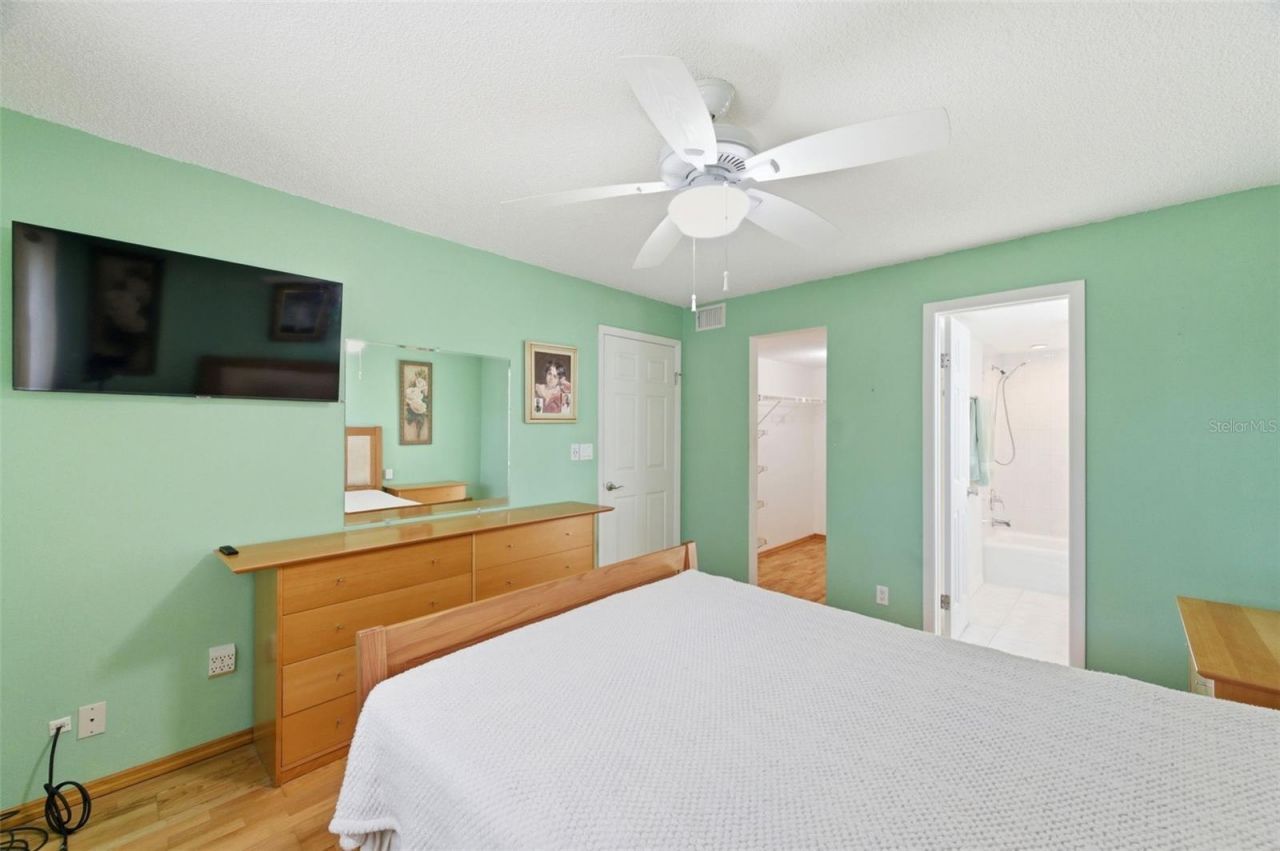 11485 Oakhurst Road , Unit 200-208, Largo, FL 33774 Photo