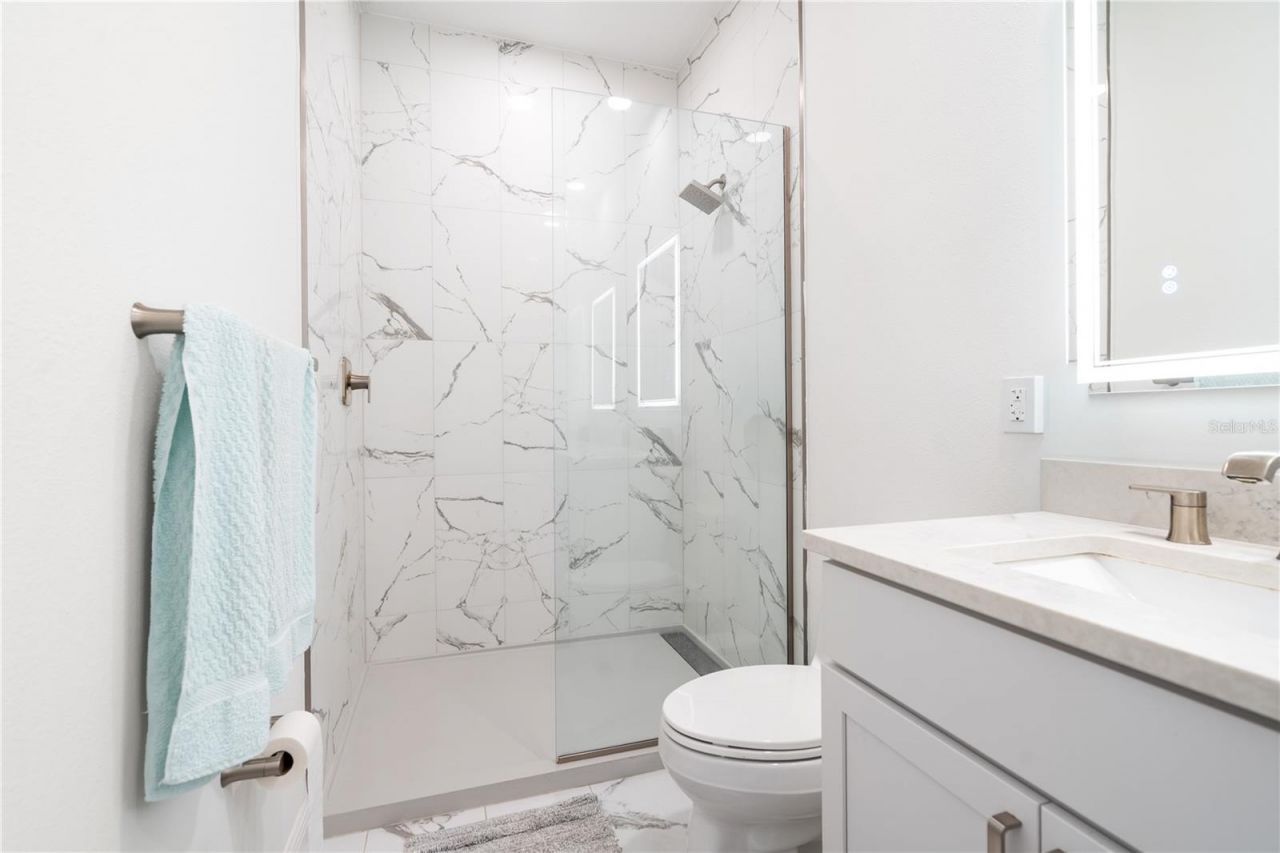 644 3rd Avenue S, Unit 303, Saint Petersburg, FL 33701 Photo