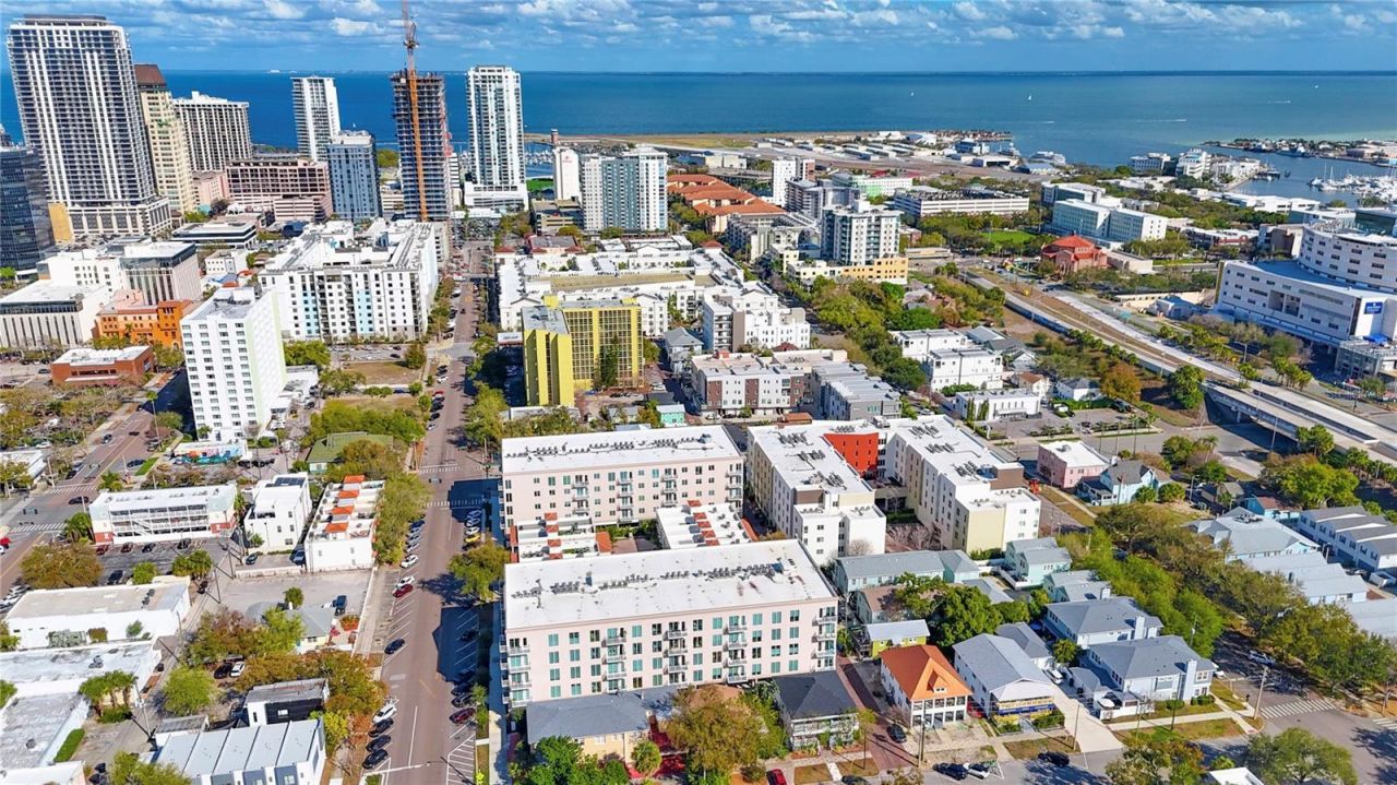 644 3rd Avenue S, Unit 303, Saint Petersburg, FL 33701 Photo