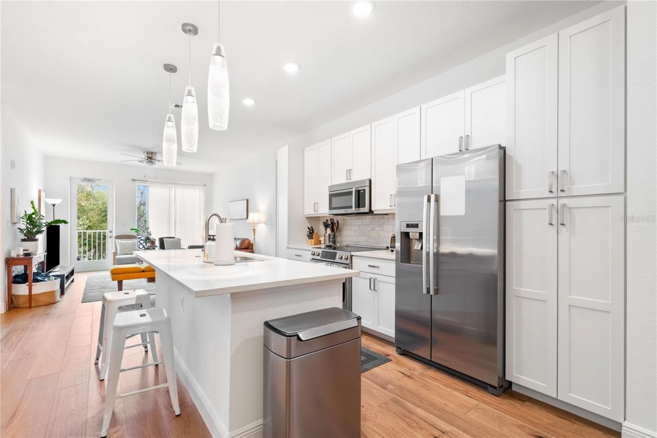 644 3rd Avenue S, Unit 303, Saint Petersburg, FL 33701 Photo