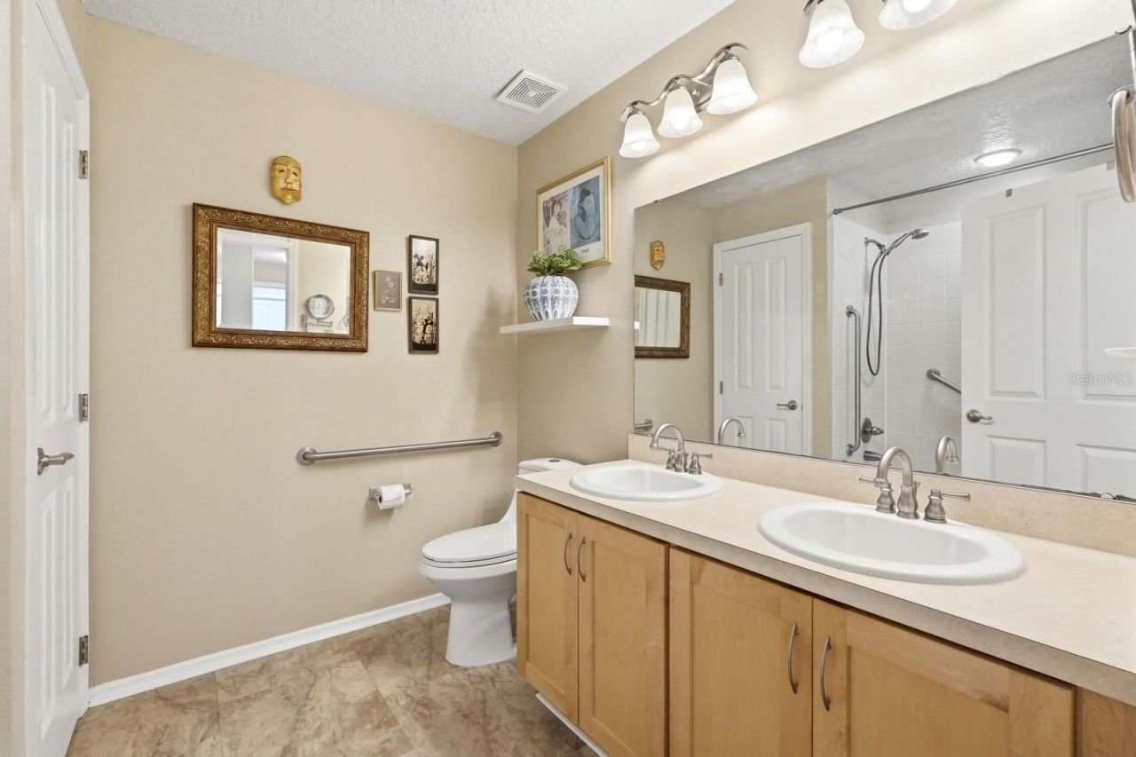 608 Aeolian Drive, New Smyrna Beach, FL 32168 Photo