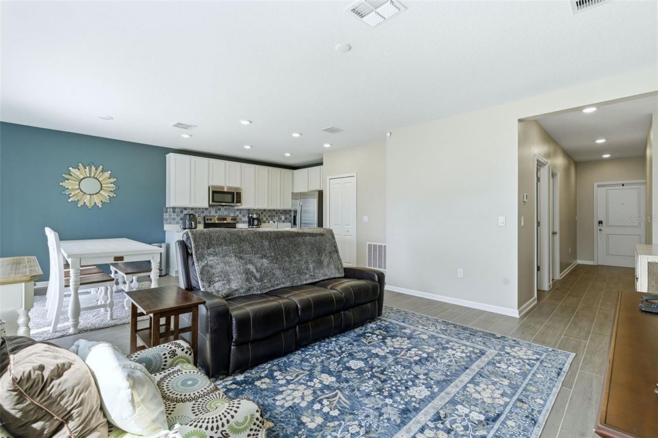 1215 Peach Creek Drive , Osteen, FL 32764 Photo