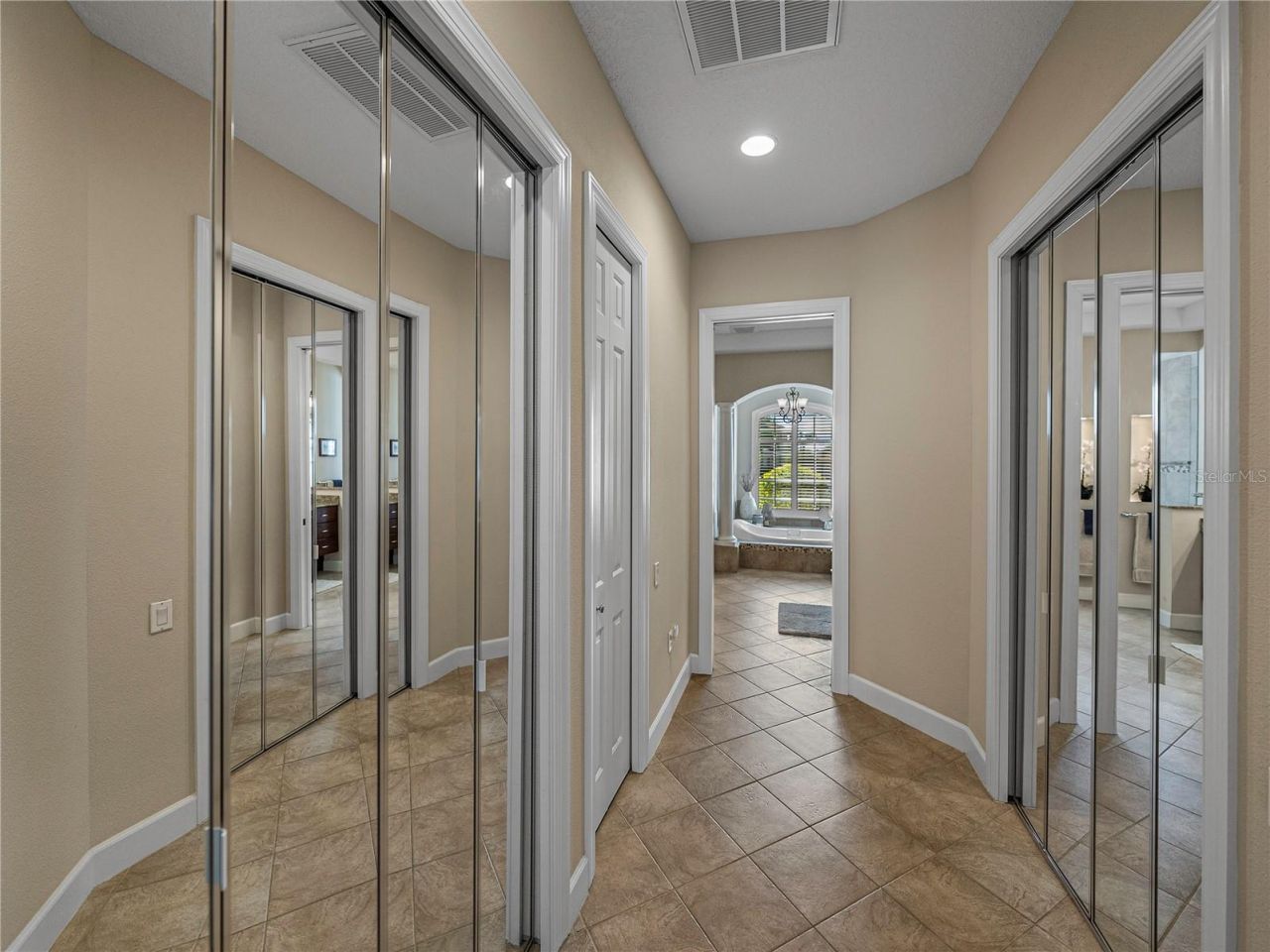 33627 Americana Avenue, Dade City, FL 33525 Photo