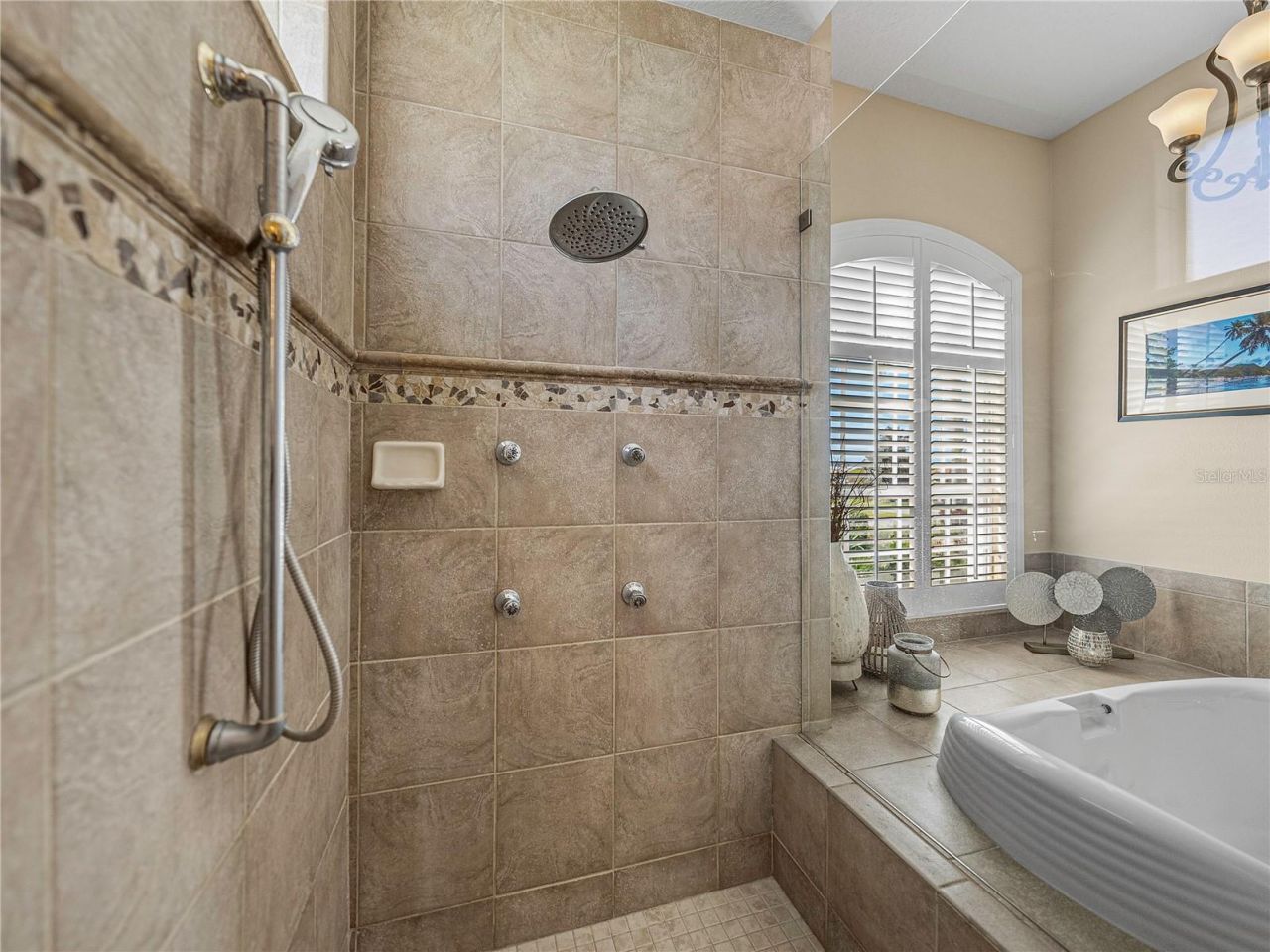 33627 Americana Avenue, Dade City, FL 33525 Photo