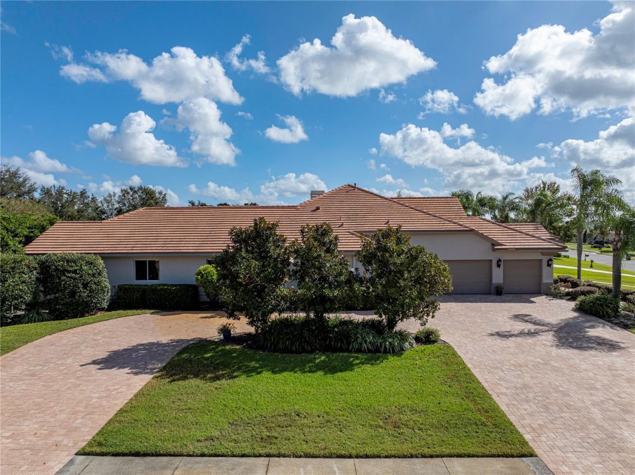 33627 Americana Avenue, Dade City, FL 33525 Photo