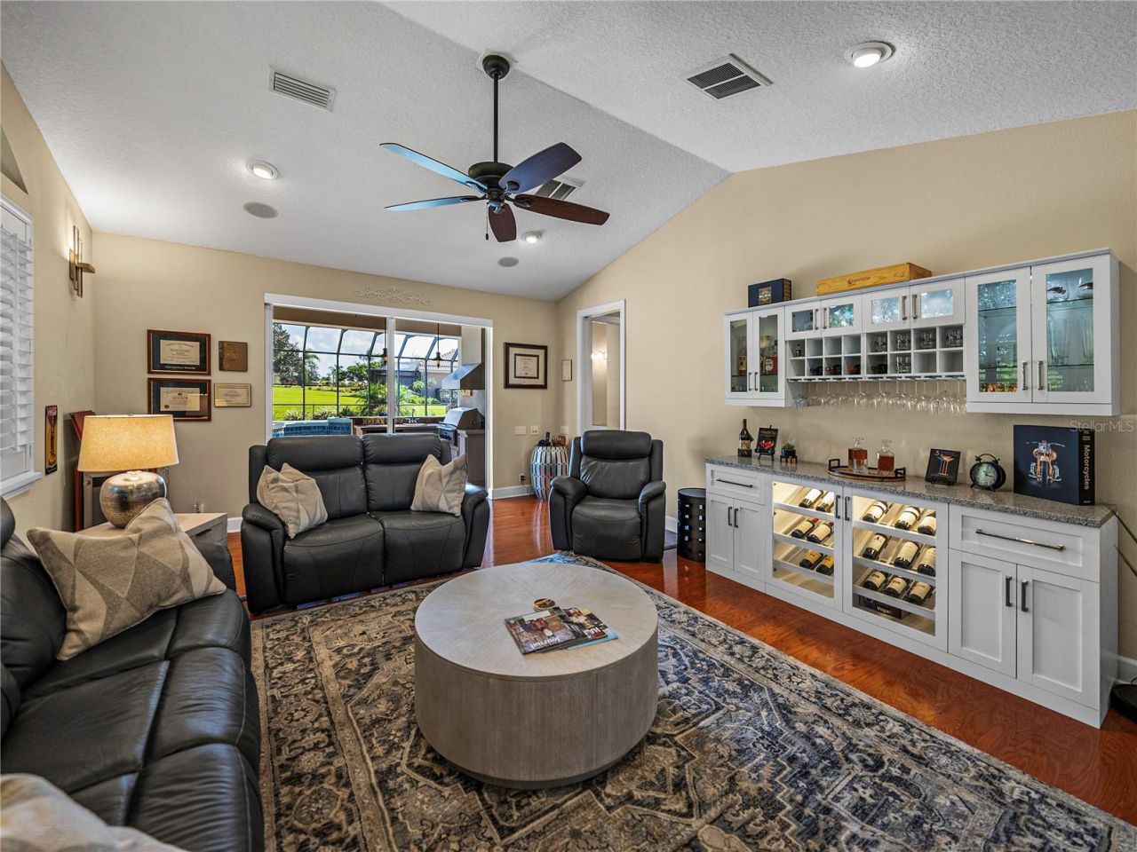 33627 Americana Avenue, Dade City, FL 33525 Photo