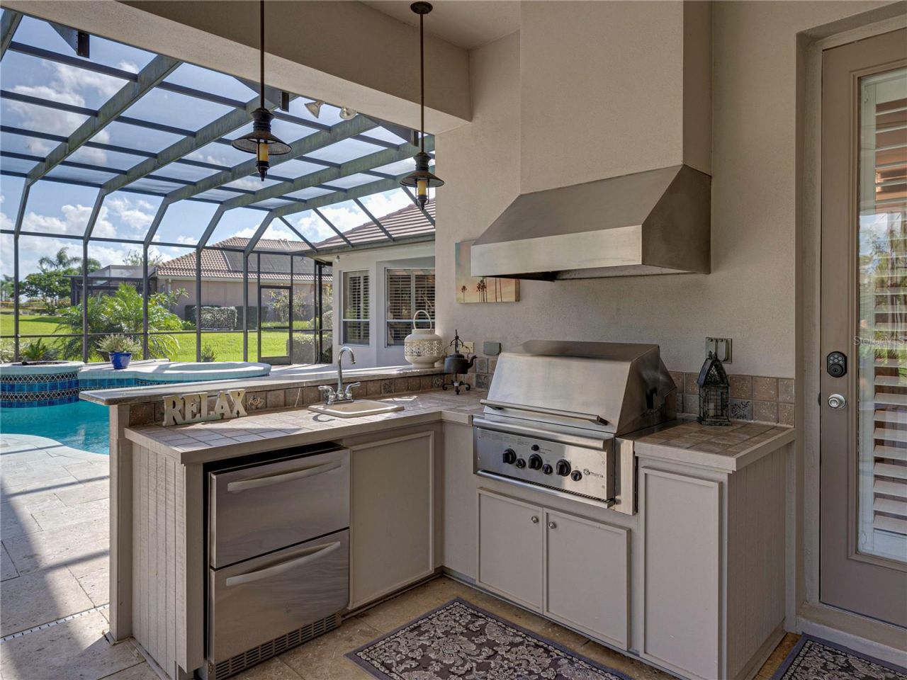 33627 Americana Avenue, Dade City, FL 33525 Photo