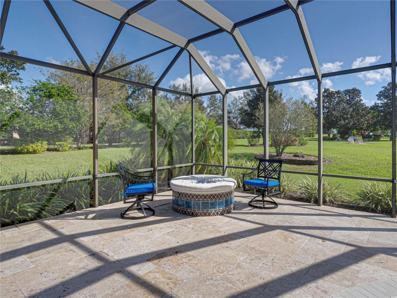 33627 Americana Avenue, Dade City, FL 33525 Photo