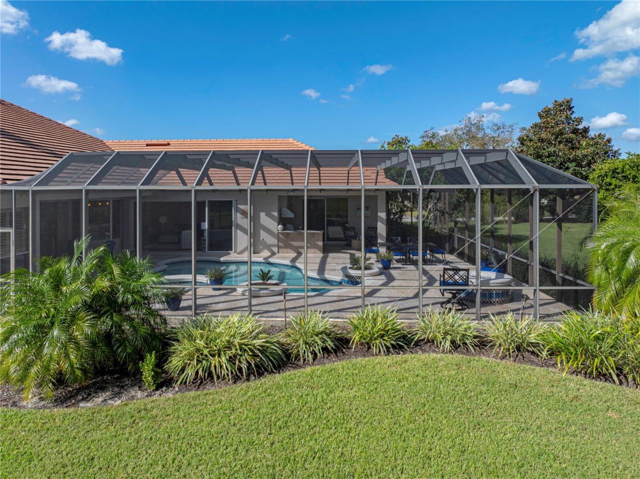 33627 Americana Avenue, Dade City, FL 33525 Photo