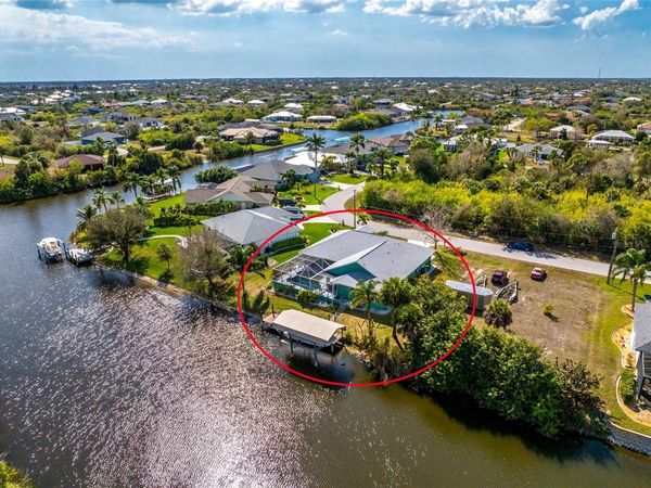 9572 APPLIN CIRCLE , PORT CHARLOTTE, FL 33981