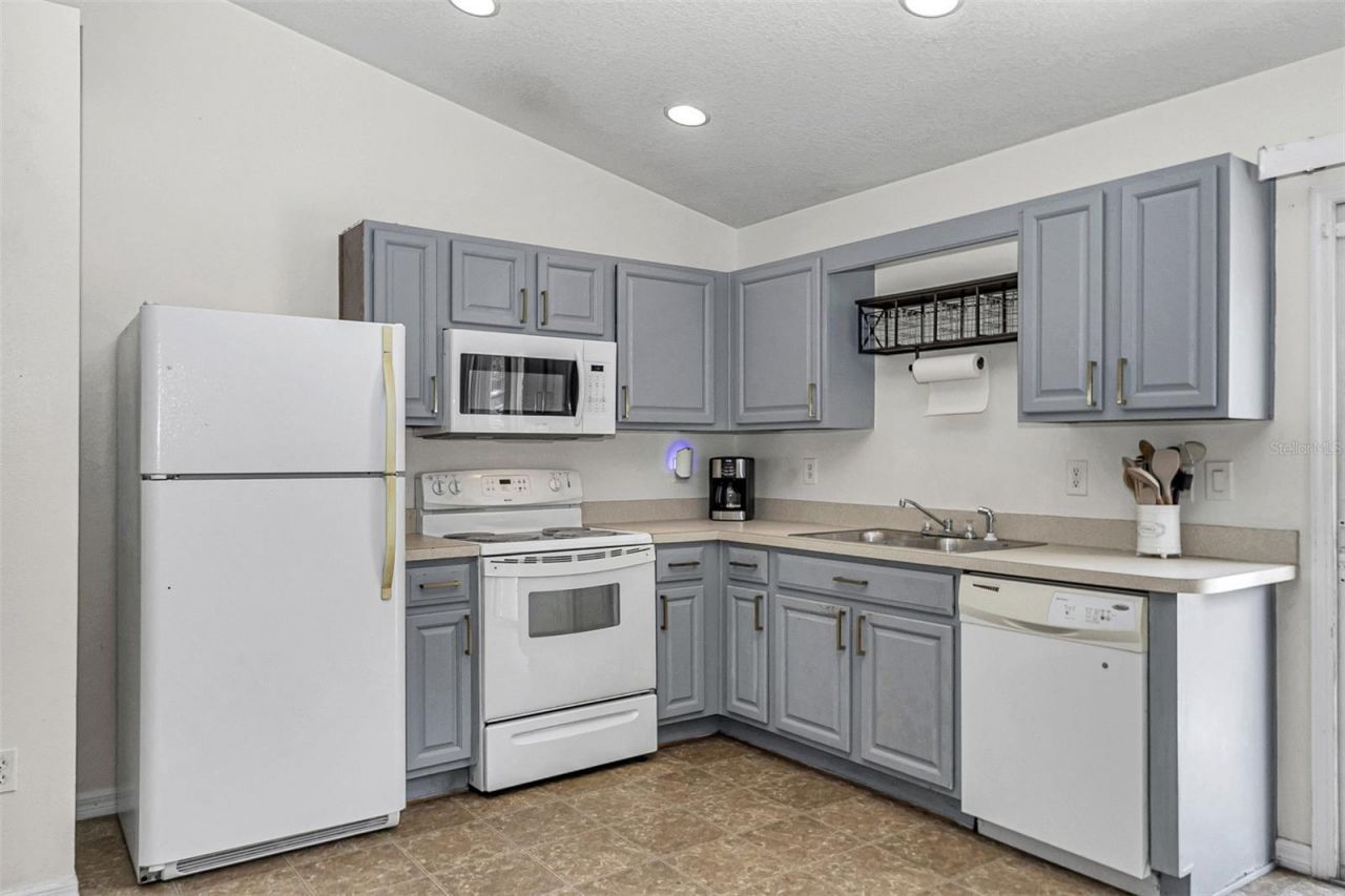 4963 SW Hyacinth Court , Dunnellon, FL 34431 Photo