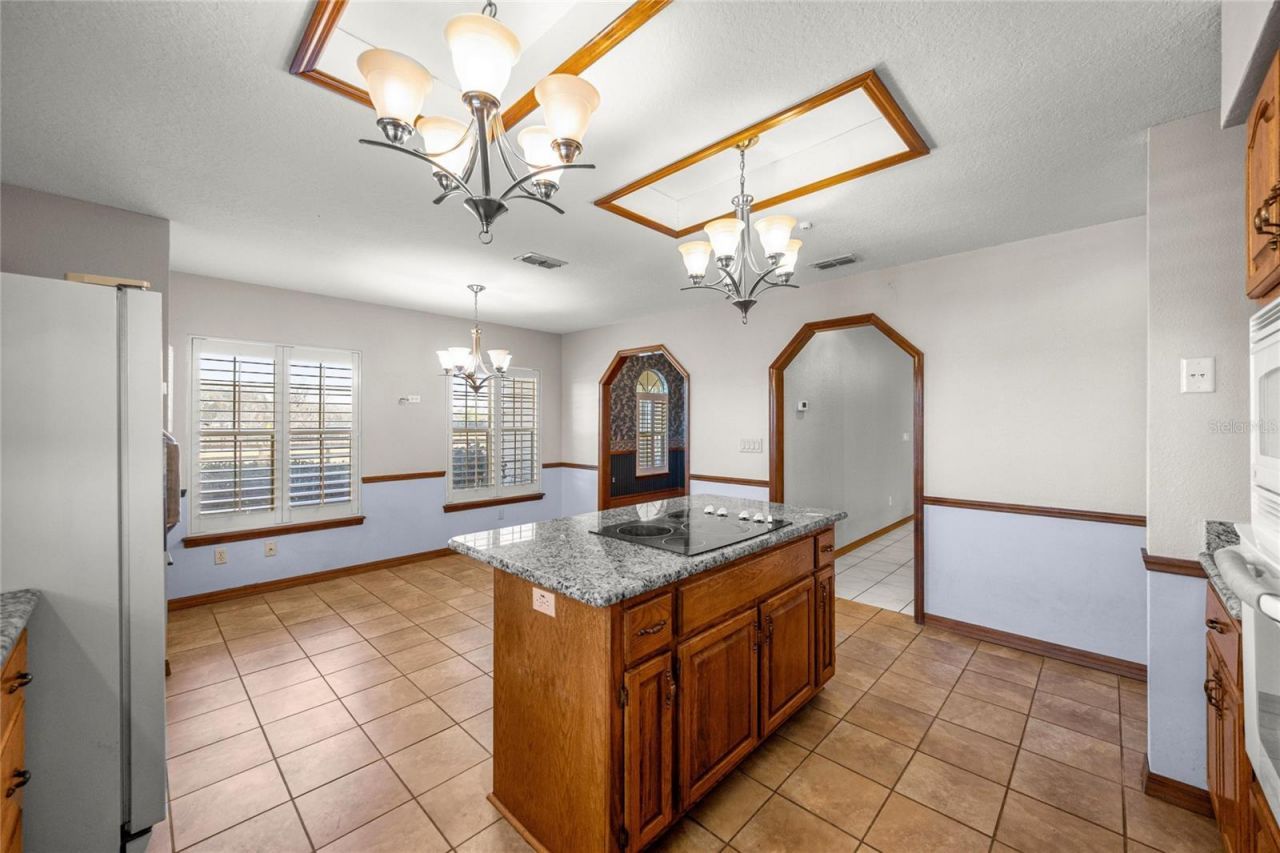 12006 N Magnolia Avenue, Ocala, FL 34475 Photo