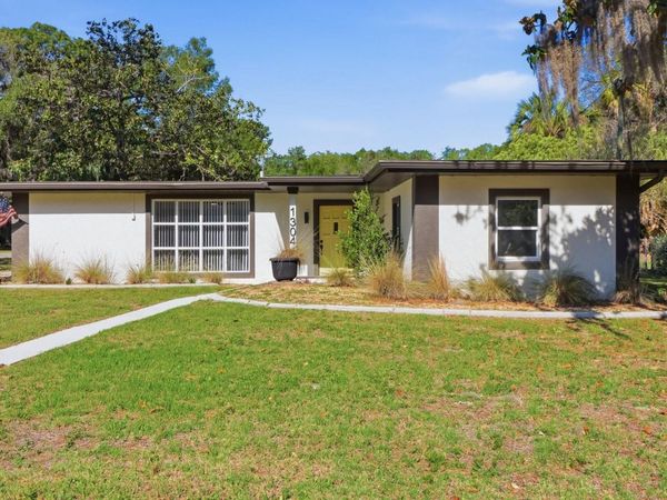 1304 NE 5TH AVENUE, CRYSTAL RIVER, FL 34428