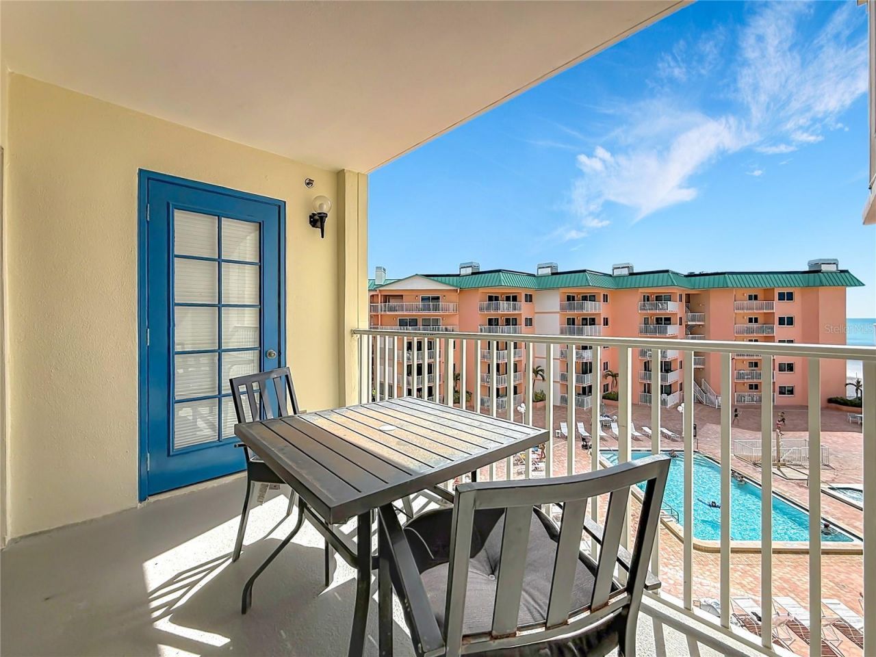 18450 Gulf Boulevard, Unit 401, Indian Shores, FL 33785 Photo