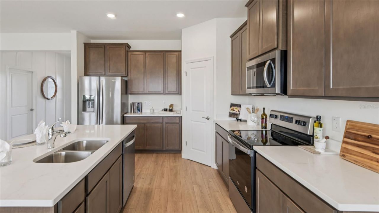 11261 Duckling Way , Weeki Wachee, FL 34613 Photo