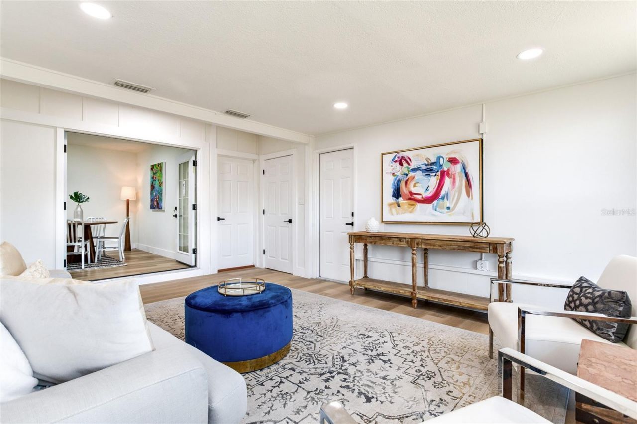 7201 10th Street N, Saint Petersburg, FL 33702 Photo