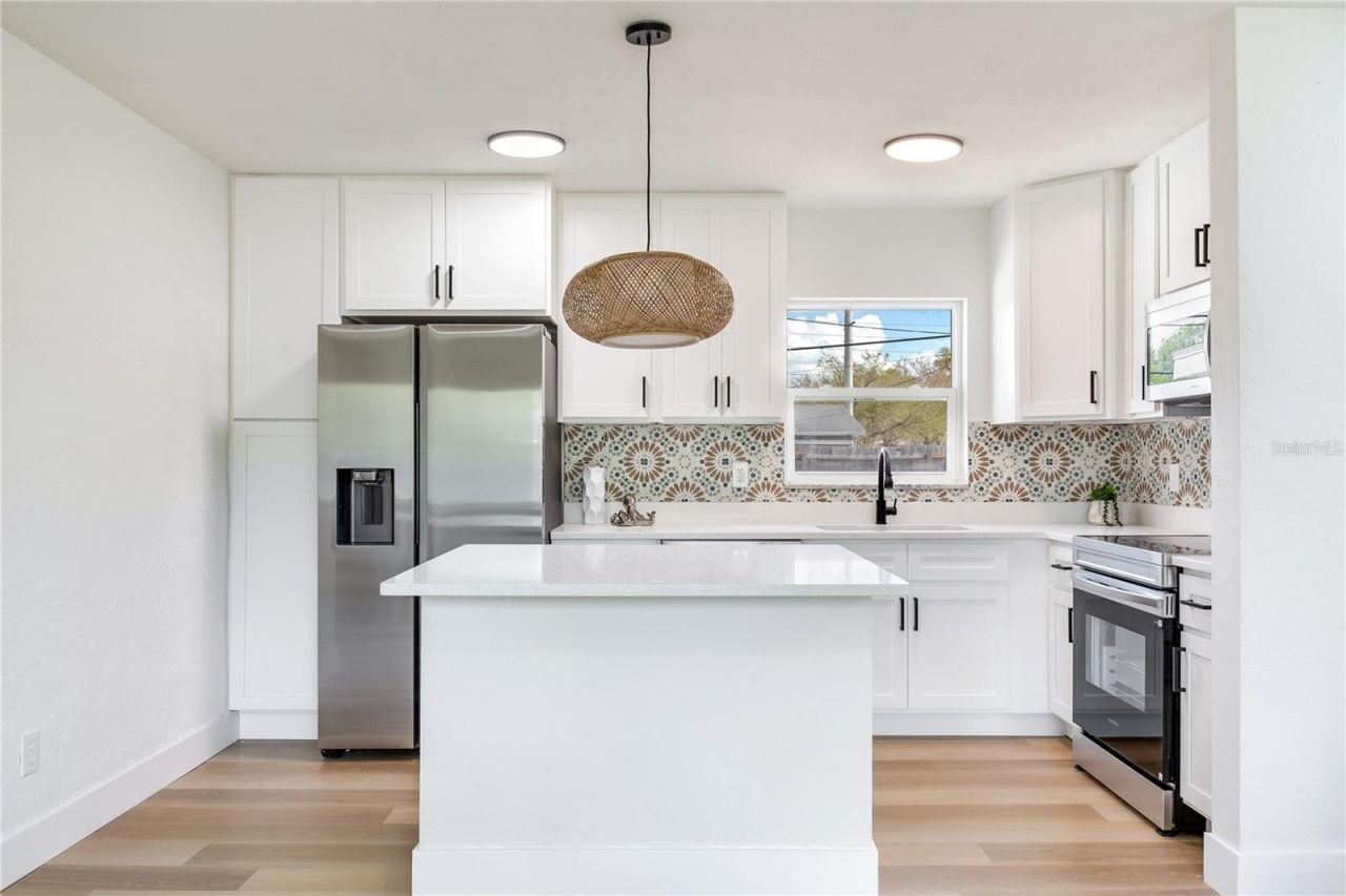 7201 10th Street N, Saint Petersburg, FL 33702 Photo