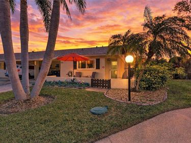 390 301 BOULEVARD W, Unit 20A, BRADENTON, FL 34205