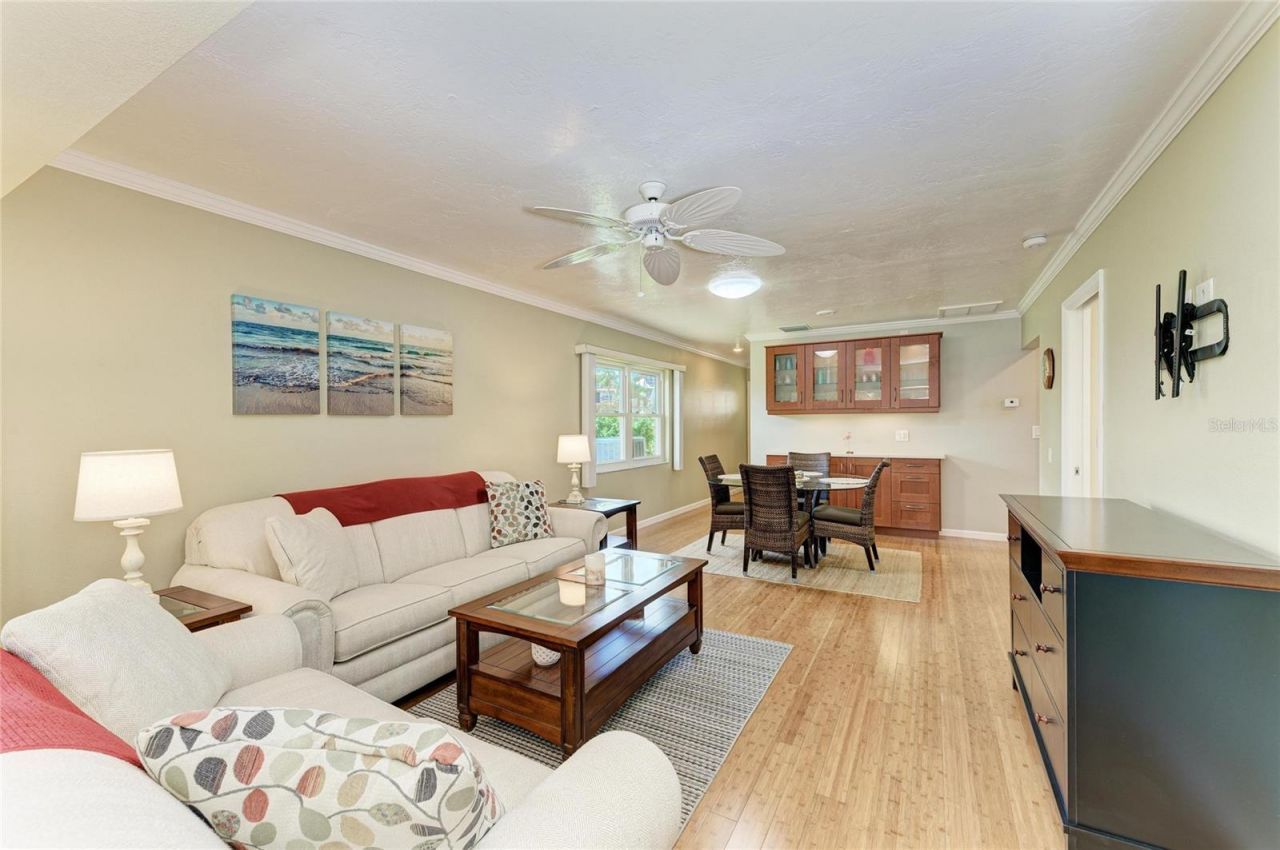 390 301 Boulevard W, Unit 20A, Bradenton, FL 34205 Photo