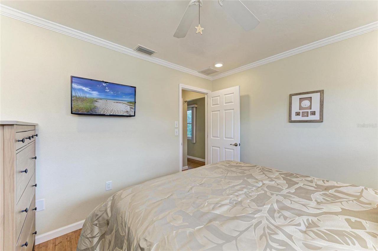 390 301 Boulevard W, Unit 20A, Bradenton, FL 34205 Photo