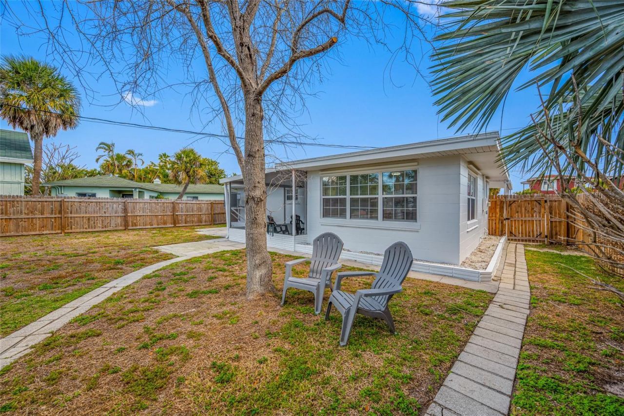 7010 Boca Ciega Drive , Saint Pete Beach, FL 33706 Photo