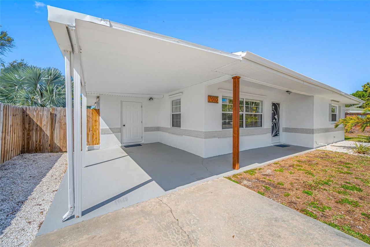 7010 Boca Ciega Drive , Saint Pete Beach, FL 33706 Photo