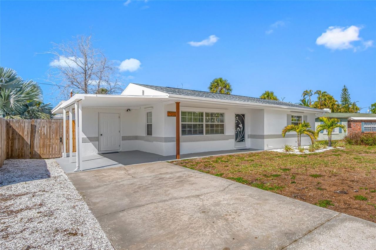 7010 Boca Ciega Drive , Saint Pete Beach, FL 33706 Photo