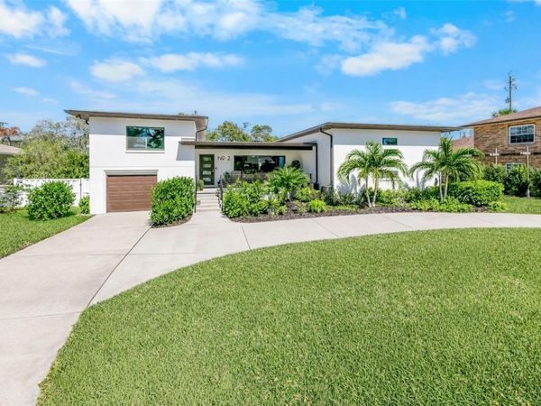 2 PLEASANT VIEW CIRCLE , DAYTONA BEACH, FL 32118