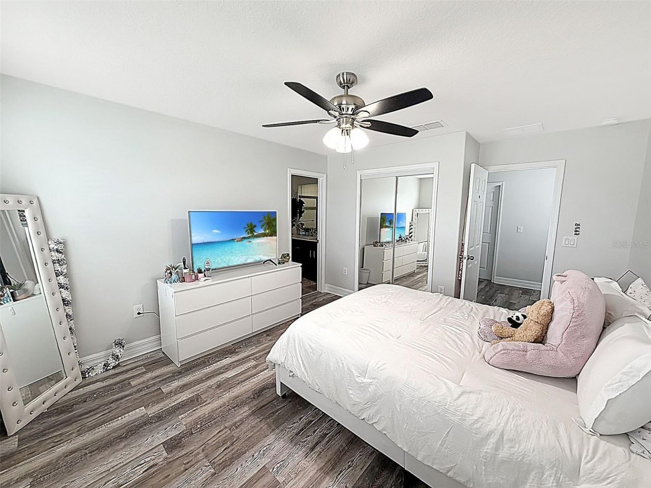 2438 Chateau Loop, Kissimmee, FL 34741 Photo