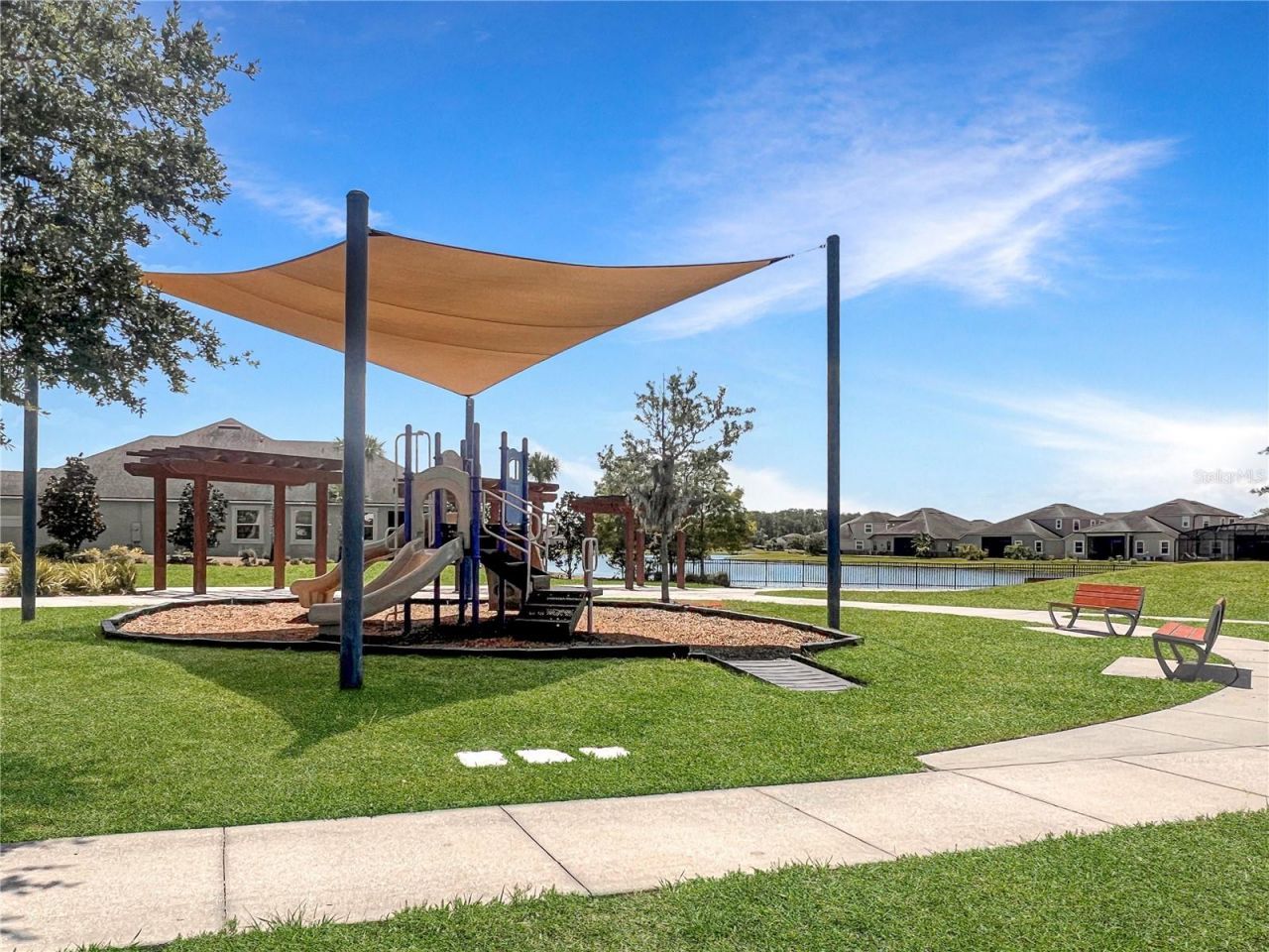 2438 Chateau Loop, Kissimmee, FL 34741 Photo