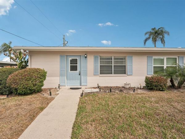 402 DORCHESTER PLACE , Unit 40, SUN CITY CENTER, FL 33573