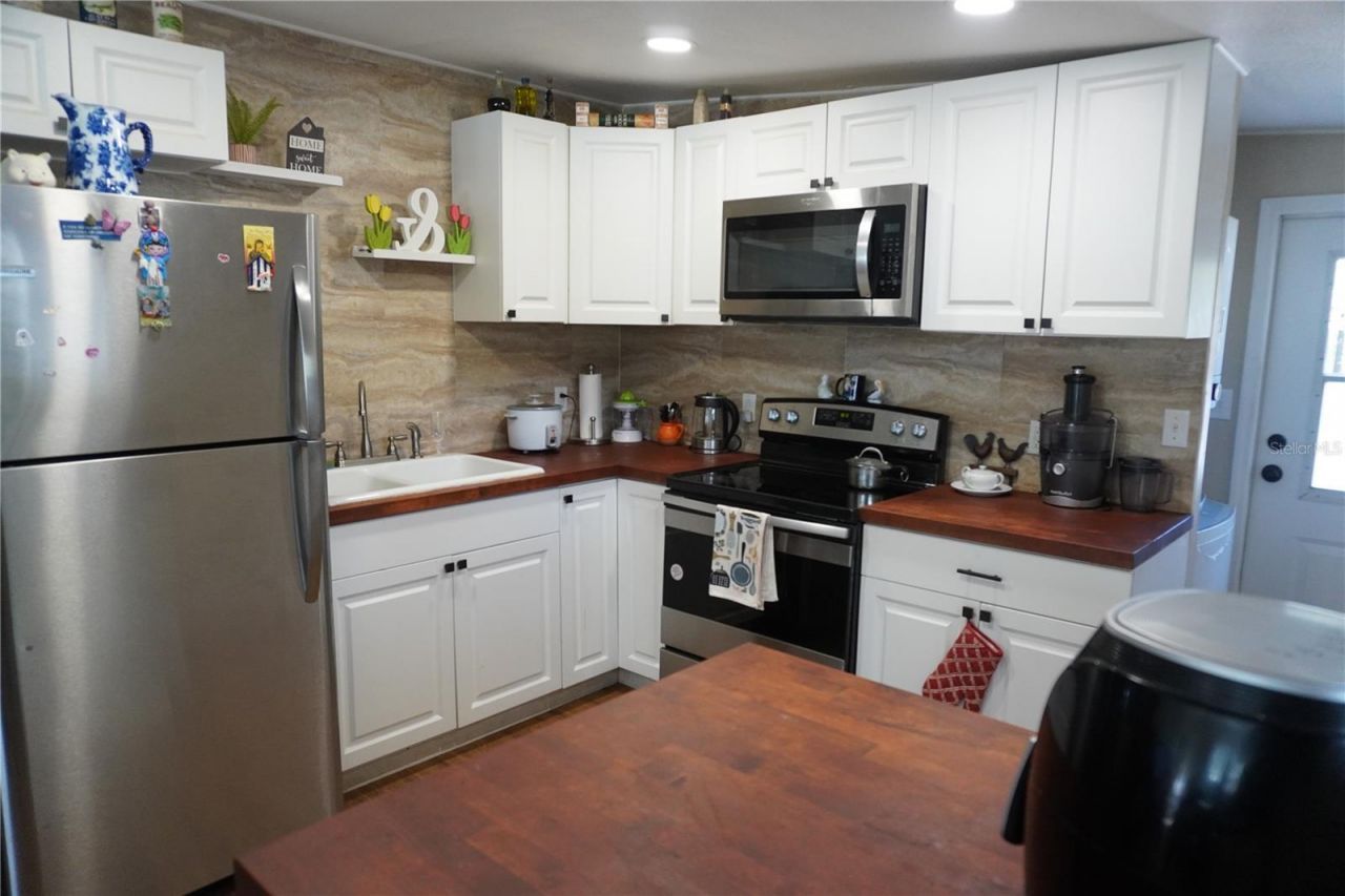 237 Monroe Avenue , Brooksville, FL 34604 Photo