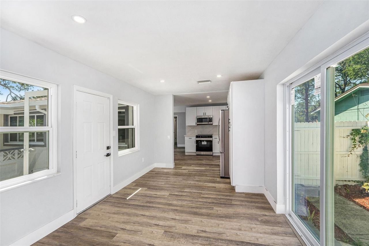 4925 Alcazar Way S , Saint Petersburg, FL 33712 Photo