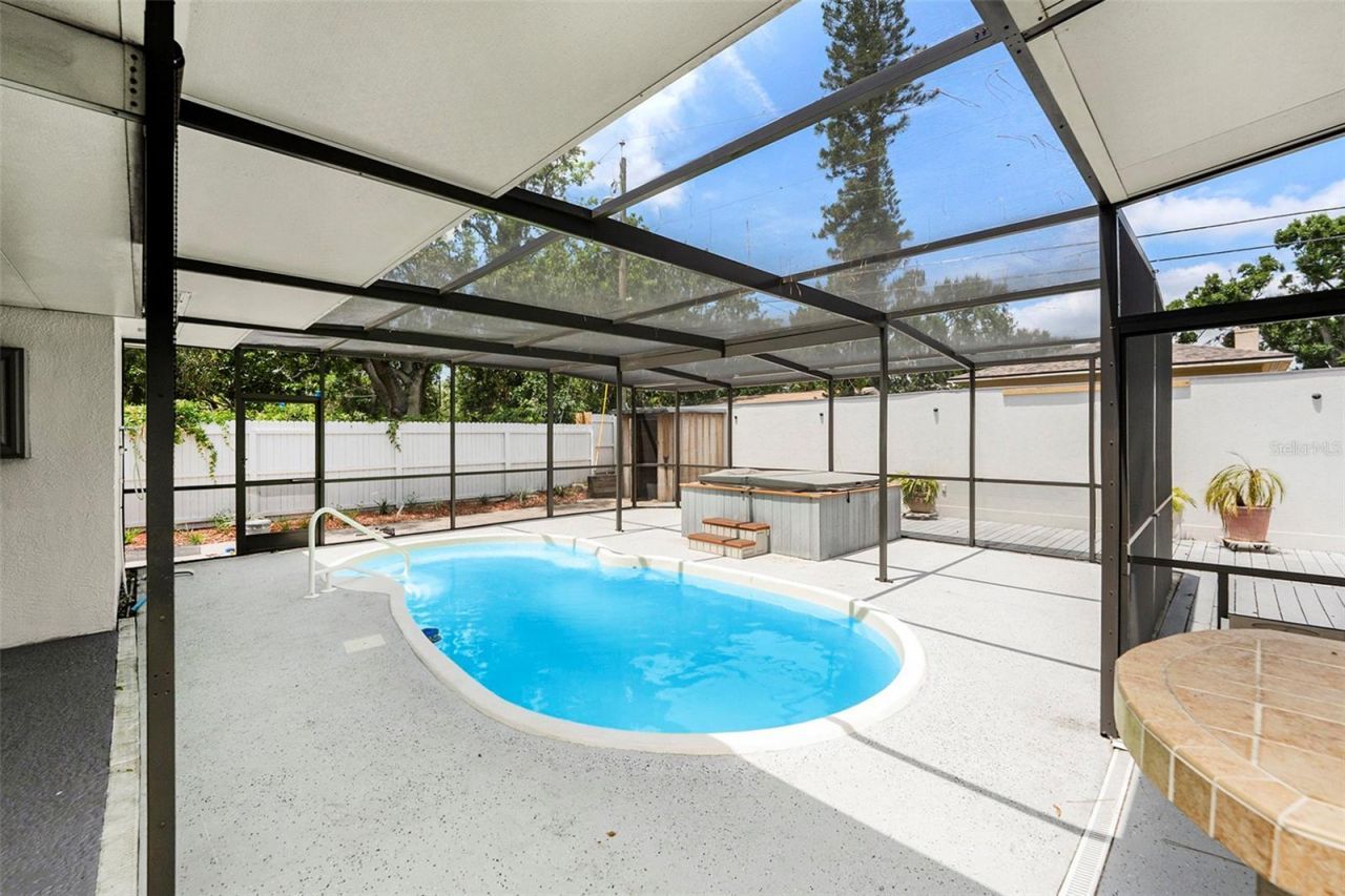 4925 Alcazar Way S , Saint Petersburg, FL 33712 Photo