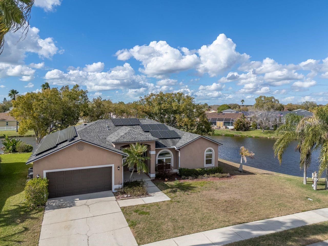 835 Christina Circle, Oldsmar, FL 34677 Main Photo