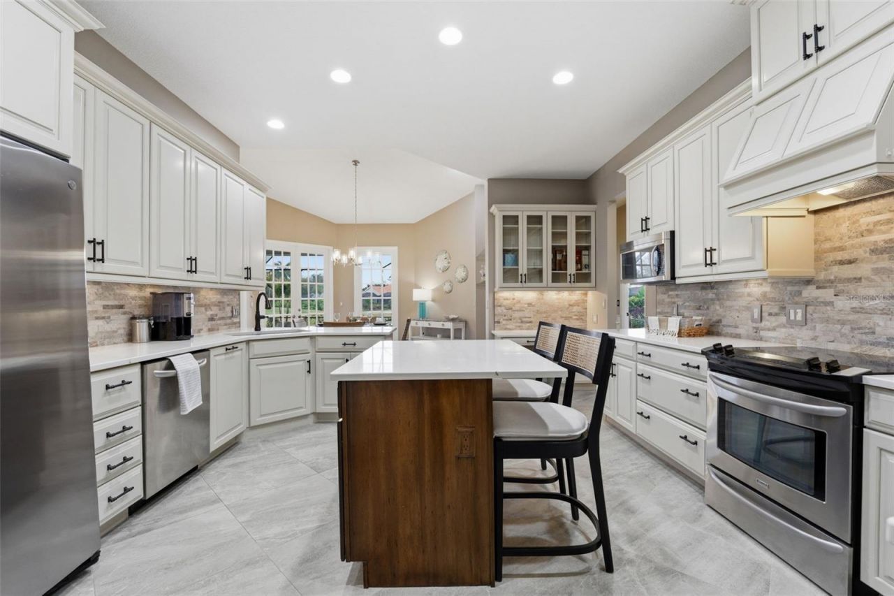 434 Tremingham Way, Venice, FL 34293 Photo