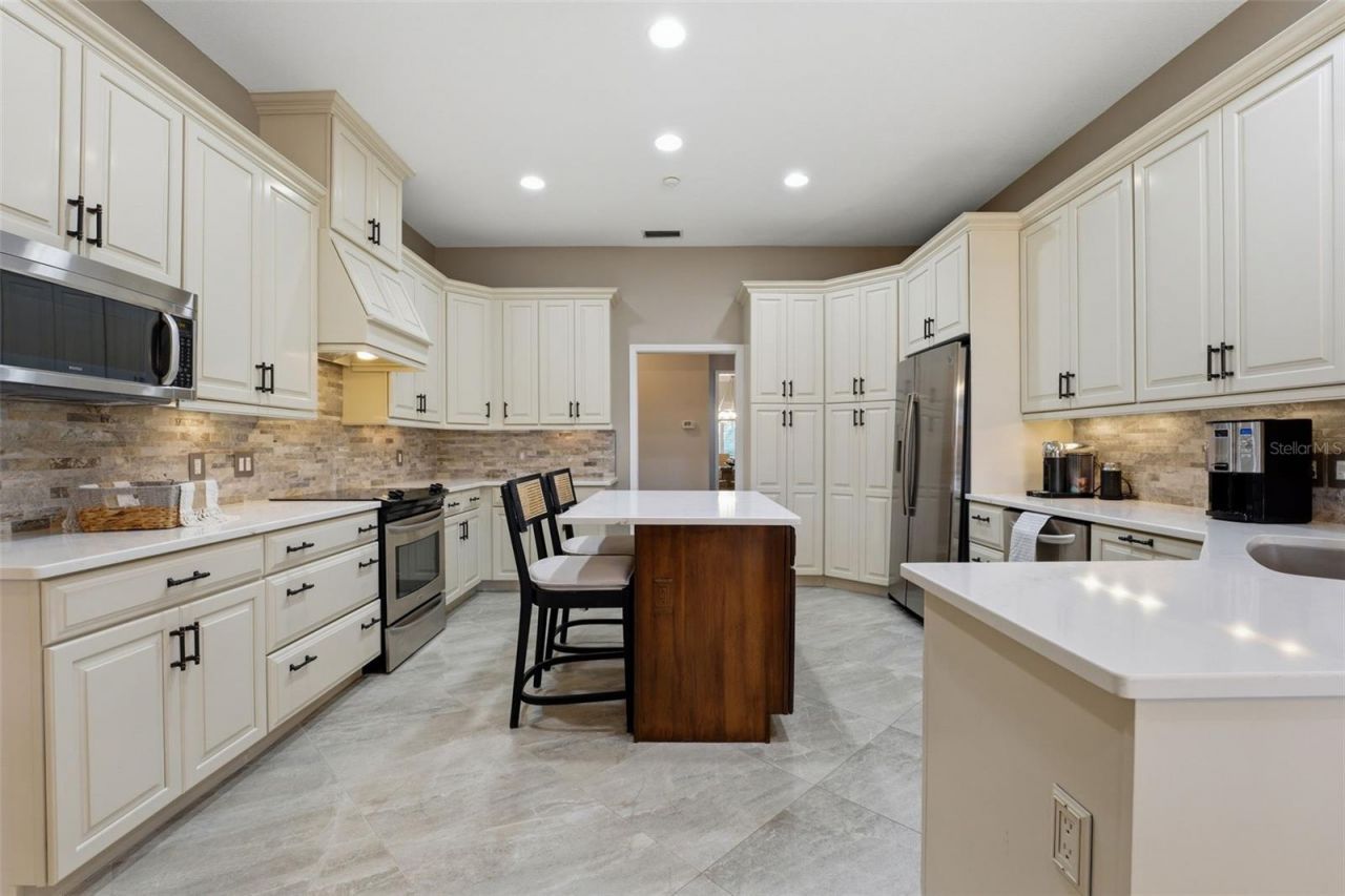 434 Tremingham Way, Venice, FL 34293 Photo