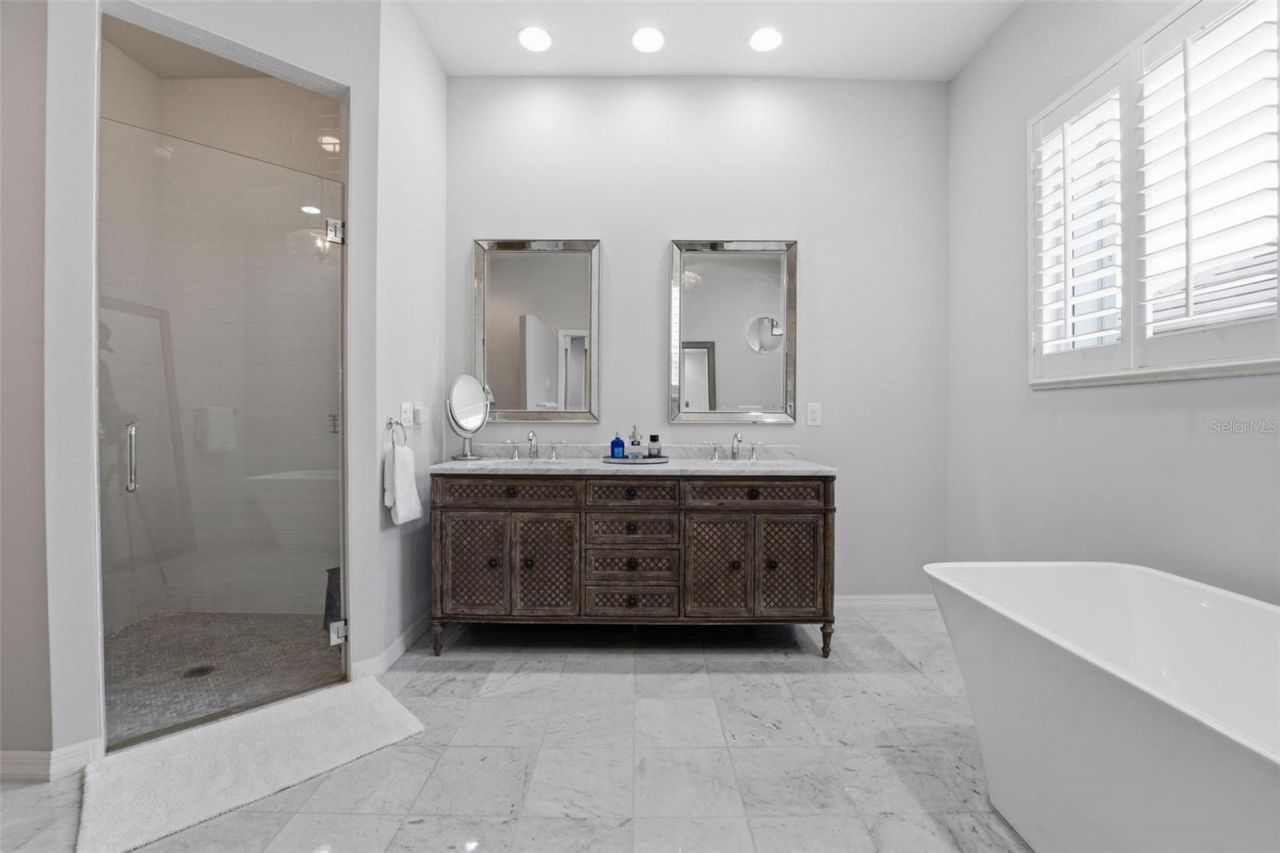 434 Tremingham Way, Venice, FL 34293 Photo