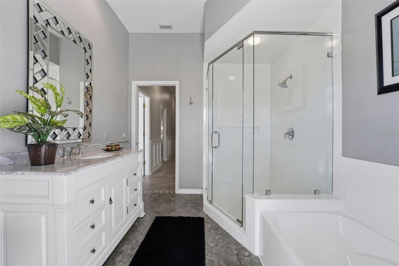 434 Tremingham Way, Venice, FL 34293 Photo