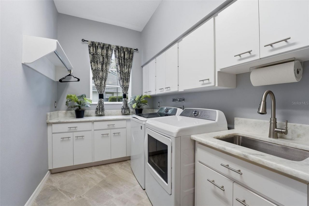 434 Tremingham Way, Venice, FL 34293 Photo