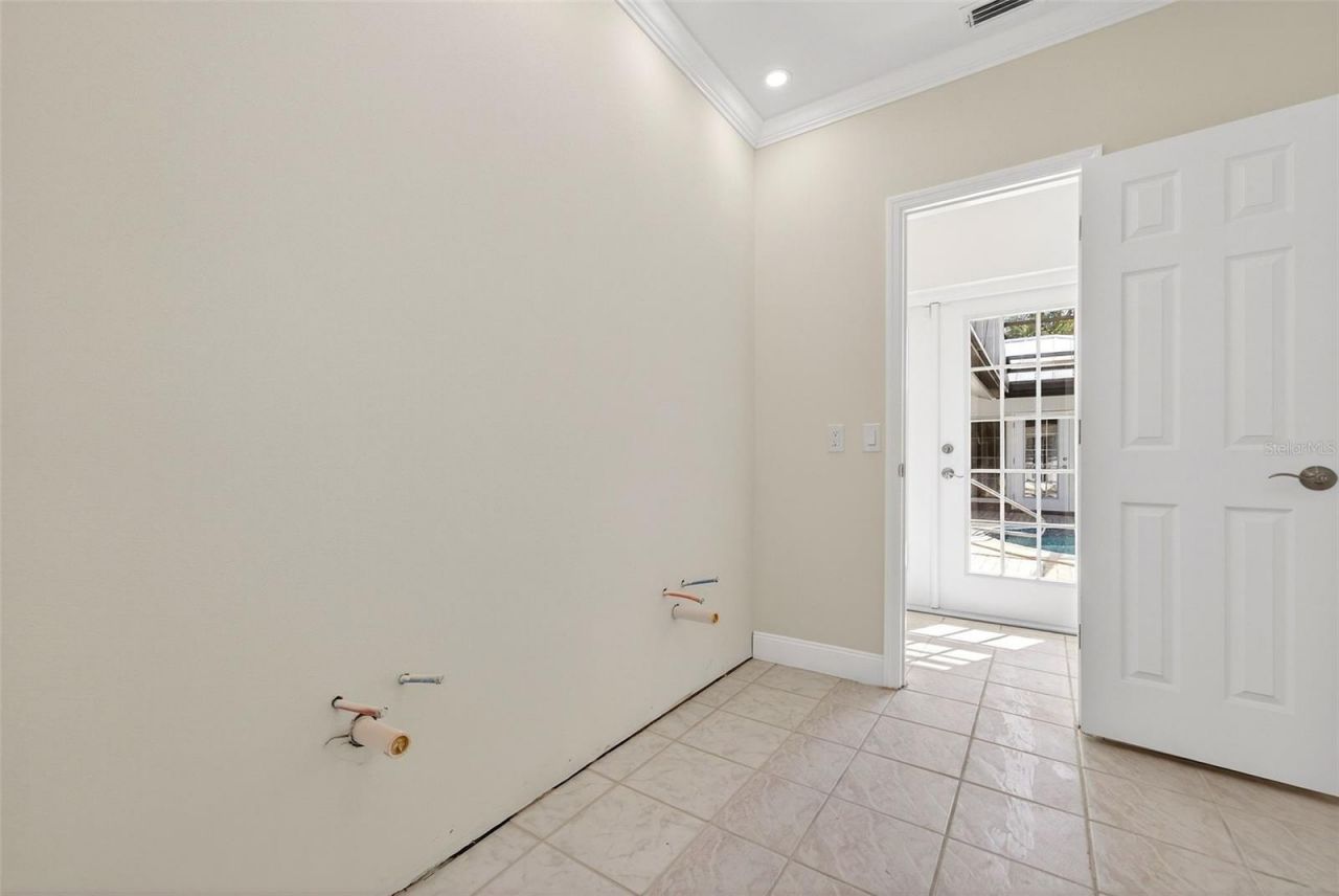 7108 Midnight Pass Road, Sarasota, FL 34242 Photo