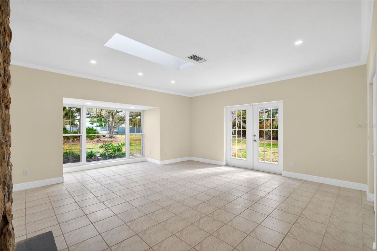 7108 Midnight Pass Road, Sarasota, FL 34242 Photo