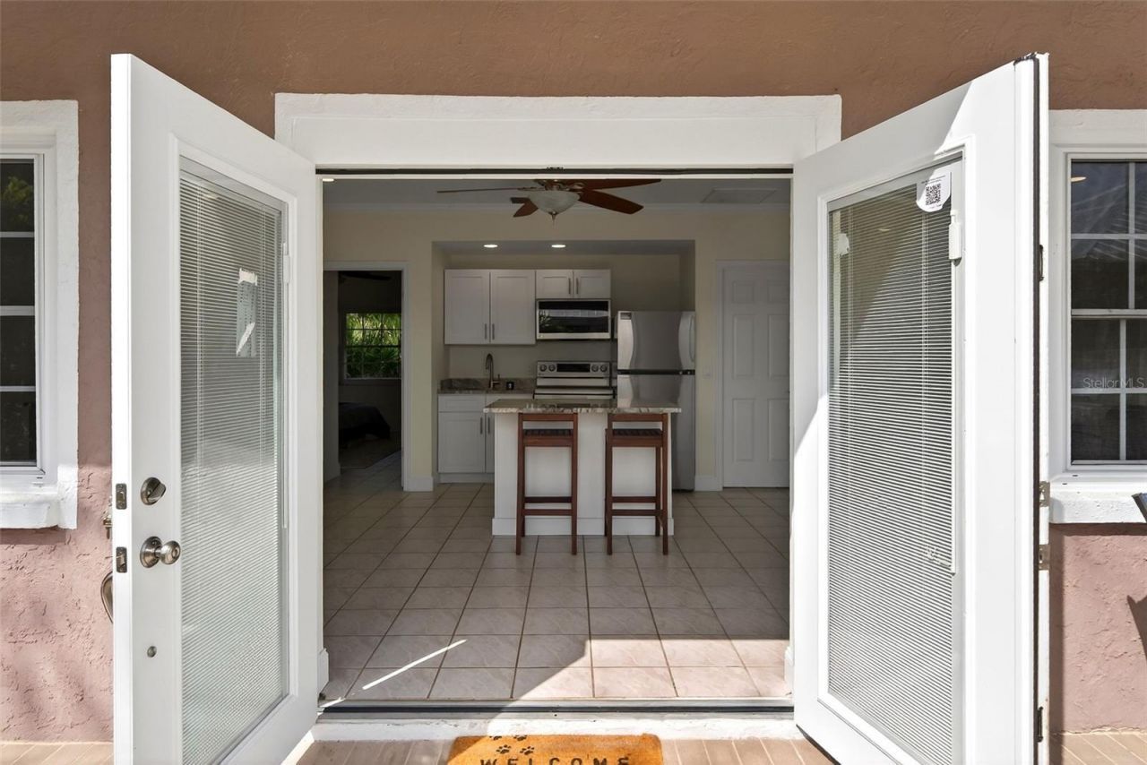 7108 Midnight Pass Road, Sarasota, FL 34242 Photo