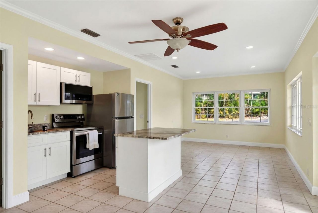 7108 Midnight Pass Road, Sarasota, FL 34242 Photo